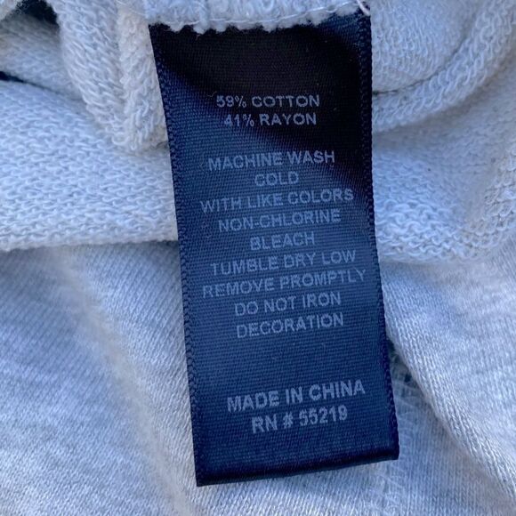 Disney x David Learner Gray Micky Mouse Sweatshirt. Size Small. EUC! - Picture 6 of 7